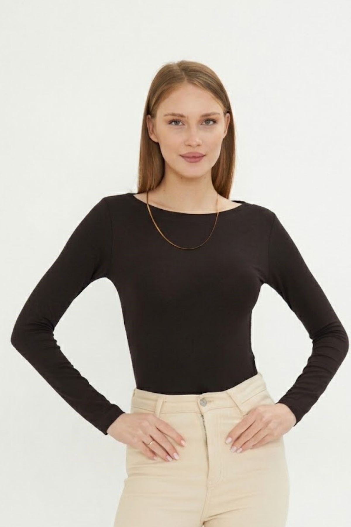 Kadın Kayık Yaka Basic Uzun Kollu Body Likralı Bluz  Viskon Body 160 Kahverengi