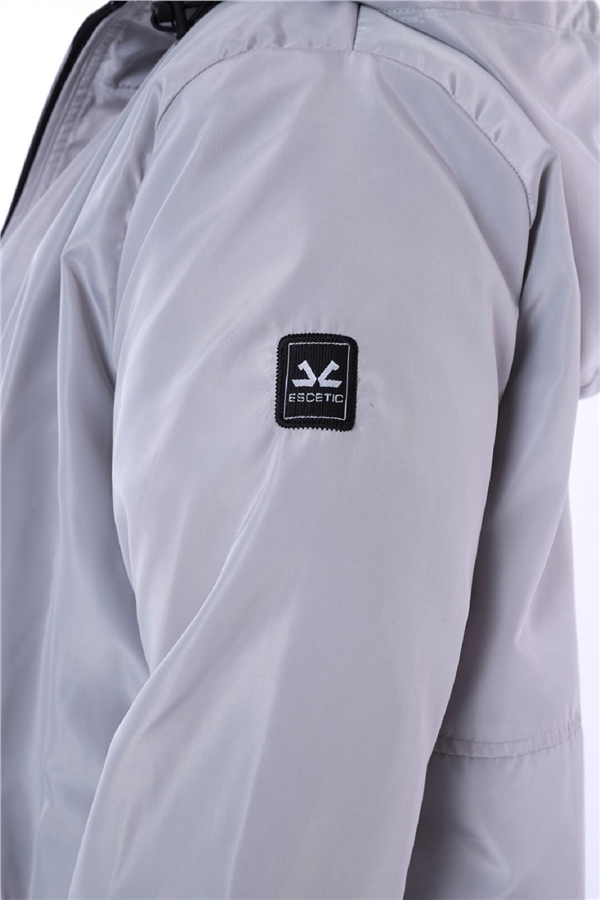 Escetic Gri Kadın Battal Beden Rüzgarlık Sabit Kapüşonlu Astarlı Su İtici Mevsimlik İnce Ceket 6575
