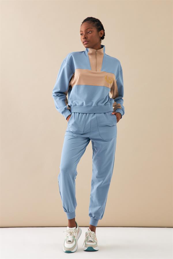 Escetic Açık Mavi Kadın Casual Dik Yaka Nefes Alan 2 İplik 4 Mevsim Spor Eşofman Takımı A3132