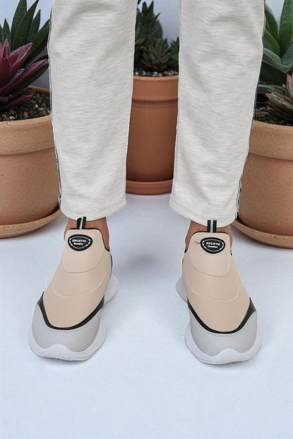 Escetic Bej Beyaz Erkek Sneaker, Nefes Alabilen Erkek Spor Ayakkabı, Hafif Yürüyüş Ayakkabısı AY0003