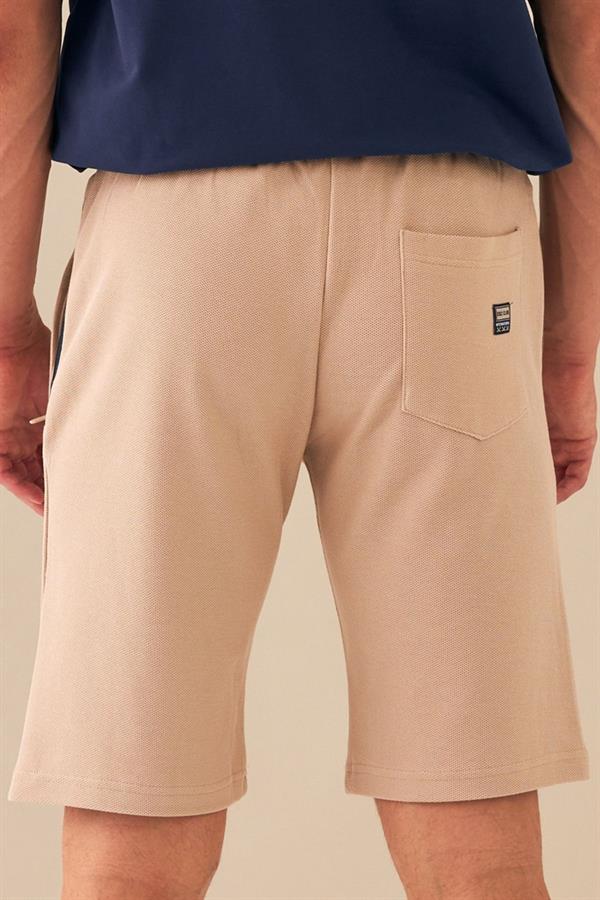 Escetic Bej Erkek Casual Rahat Kalıp %100 Pamuk Nefes Alabilen Petek Süprem Kumaş Spor Şort B1540