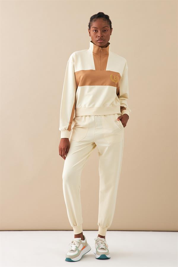 Escetic Ekru Kadın Casual Dik Yaka Nefes Alan 2 İplik 4 Mevsim Spor Eşofman Takımı A3132
