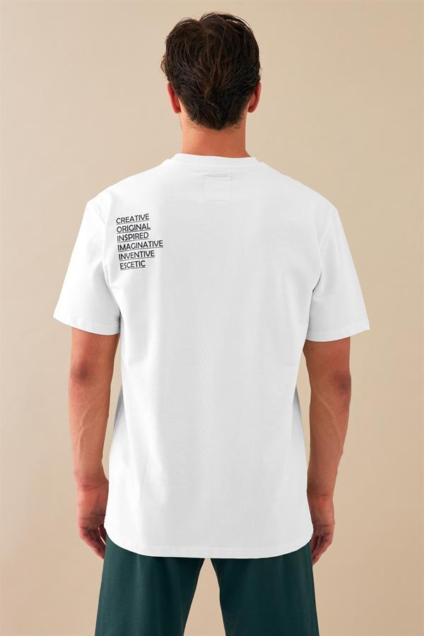 Escetic Erkek Beyaz Spor Baskılı O Yaka Nefes Alan %100 Pamuklu Kumaş Oversize T-Shirt T0070