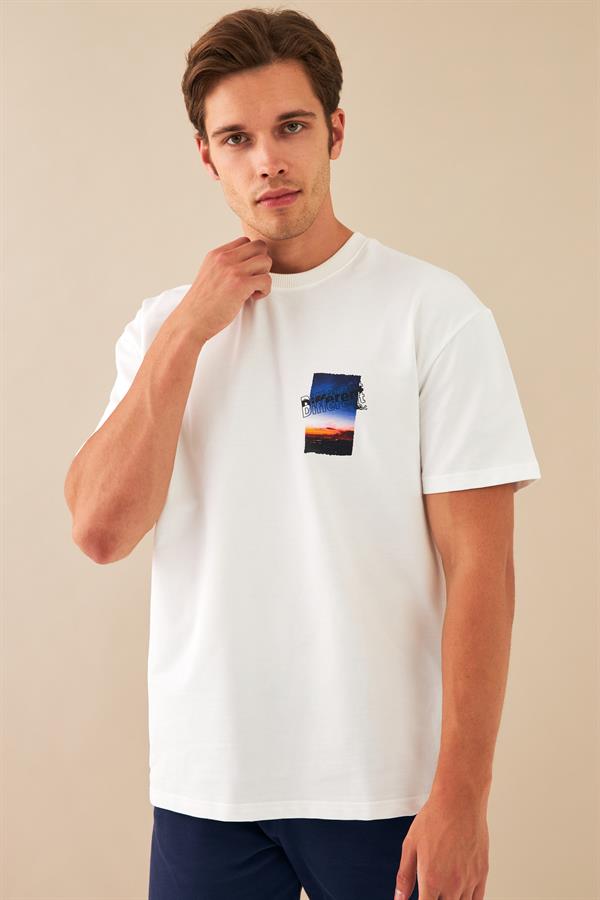 Escetic Erkek Beyaz Spor Baskılı O Yaka Nefes Alan %100 Pamuklu Kumaş Oversize T-Shirt T0096