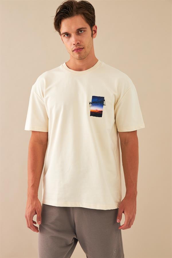 Escetic Erkek Ekru Spor Baskılı O Yaka Nefes Alan %100 Pamuklu Kumaş Oversize T-Shirt T0096