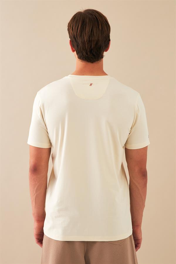 Escetic Erkek Ekru Spor Sıfır Yaka Nefes Alan Penye Modal Kumaş Slimfit T-Shirt T0083