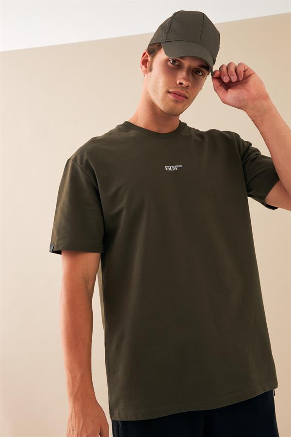 Escetic Erkek Haki Spor Baskılı O Yaka Nefes Alan %100 Pamuklu Kumaş Oversize T-Shirt T0078