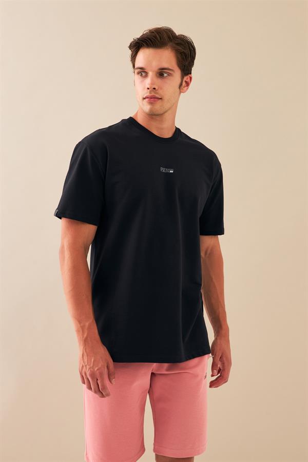 Escetic Erkek Lacivert Spor Baskılı O Yaka Nefes Alan %100 Pamuklu Kumaş Oversize T-Shirt T0078