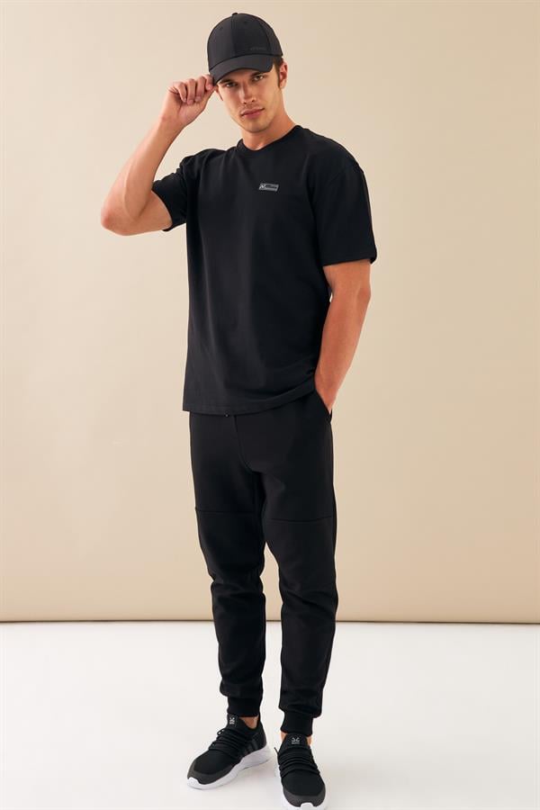 Escetic Erkek Siyah Spor Baskılı O Yaka Nefes Alan %100 Pamuklu Kumaş Oversize T-Shirt T0089