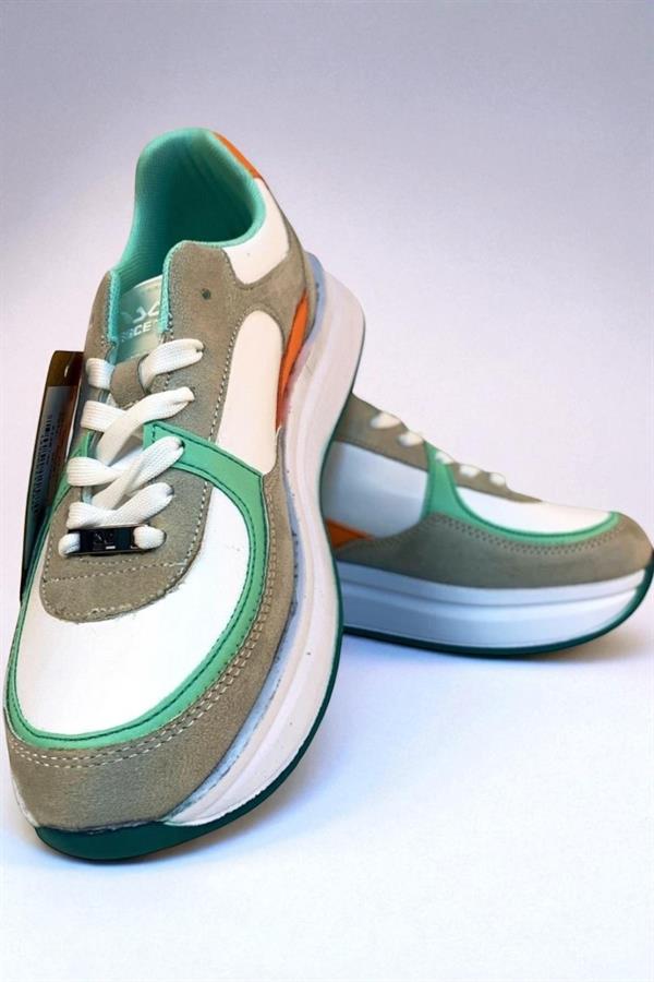 Escetic Siyah Beyaz Gri Kadın Sneaker, Nefes Alabilen Erkek Spor Ayakkabı, Hafif Yürüyüş Ayakkabısı AY0004