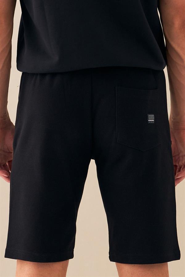 Escetic Siyah Erkek Casual Rahat Kalıp %100 Pamuk Nefes Alabilen Petek Süprem Kumaş Spor Şort B1540