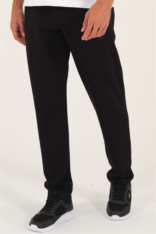 Escetic Siyah Erkek Rahat Kalıp Nefes Alabilen 2 İplik Kumaş 4 Mevsim Spor Eşofman Altı B1073