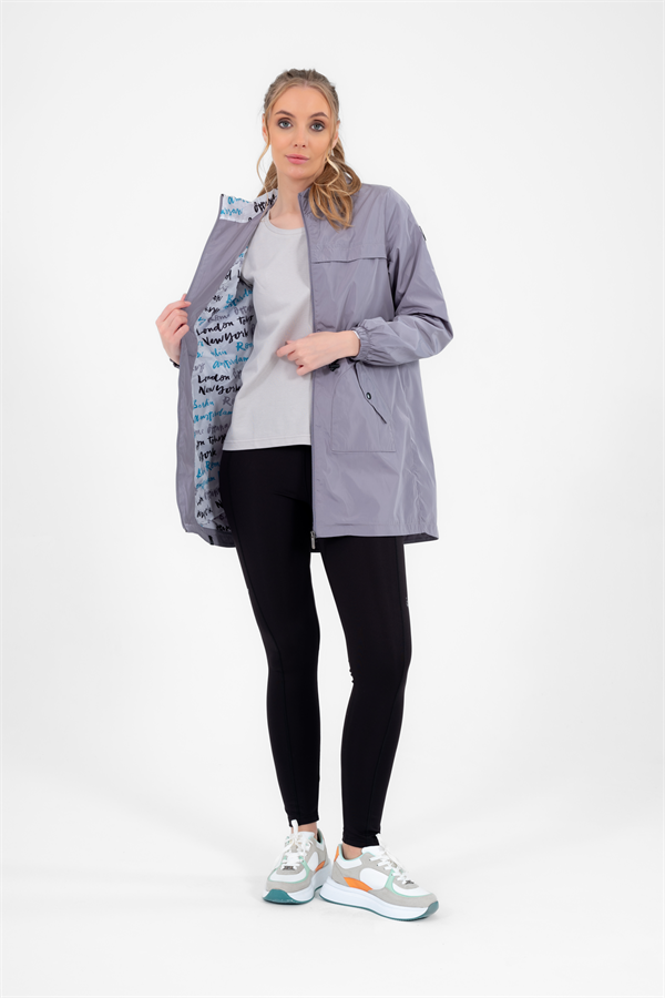 Escetic Kadın Gri Rüzgarlık Sabit Kapüşonlu Desenli Astarlı Su İtici Mevsimlik İnce Ceket 6562