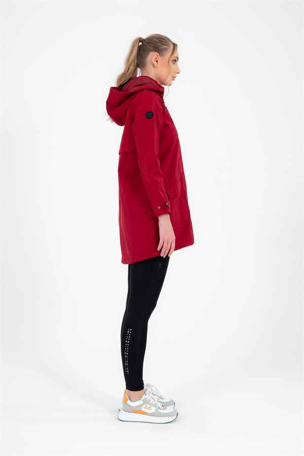 Escetic Bordo Çıkarılabilir Kapüşonlu 2 Cepli Su Ve Rüzgar Geçirmez Kadın Softshell Mont 6331