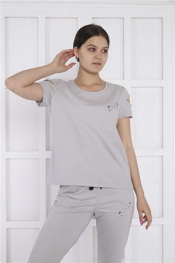 Escetic Gri Kadın Nakış Detaylı ABD Pike Nefes Alan T-shirt Takım A3068