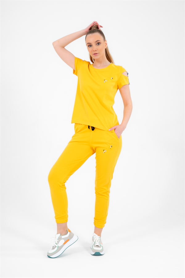 Escetic Sarı Kadın Nakış Detaylı ABD Pike Nefes Alan T-shirt Takım A3068