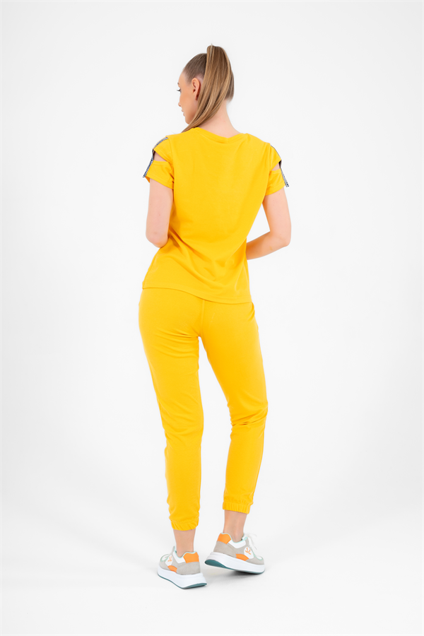 Escetic Sarı Kadın Nakış Detaylı ABD Pike Nefes Alan T-shirt Takım A3068