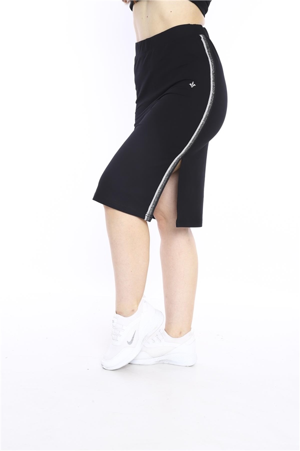 Escetic Siyah Kadın Süper 2 İplik Yırtmaç Şerit Detaylı Spor Etek 0617