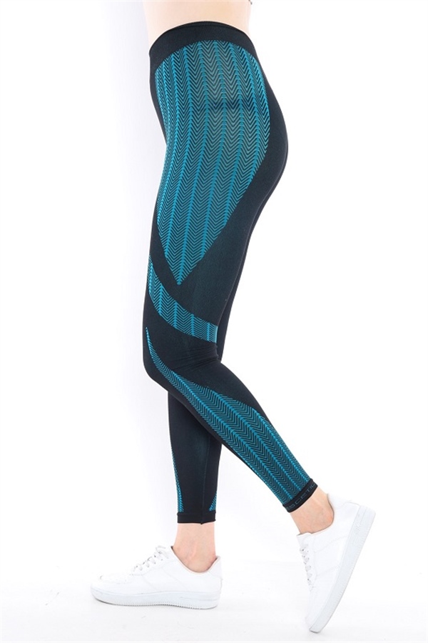 Escetic Siyah Kadın Ekstra Esnek Ve Yumuşak Nefes Alabilen Spor Kısa Tayt 0138