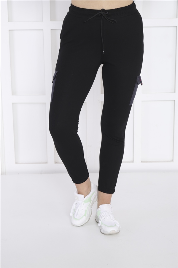 Escetic Siyah Kadın Dar Lastikli Paça Nefes Alan ABD Pike Spor Slimfit Eşofman Altı B1201