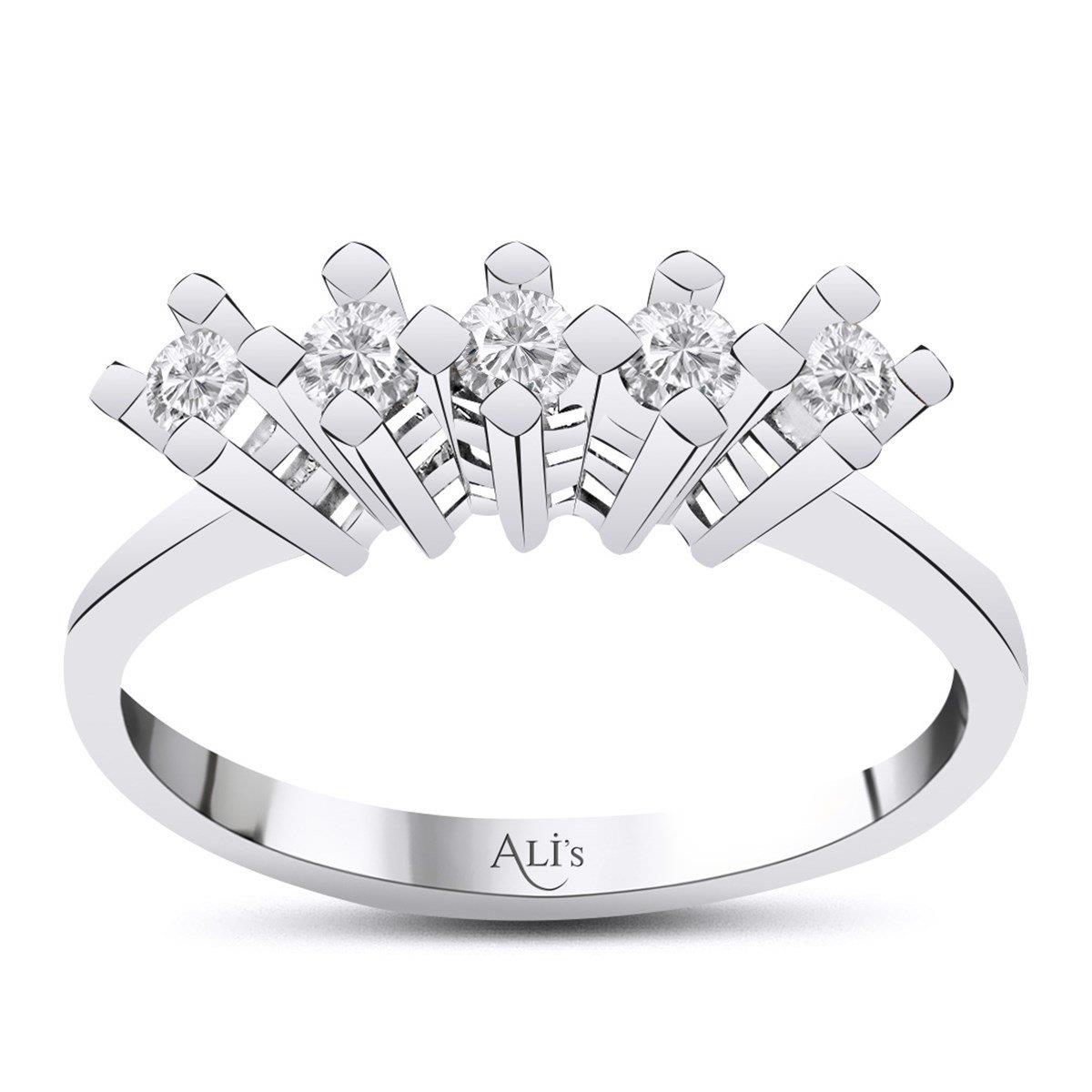 0.30 Karat HRD Sertifikalı Pırlanta Beştaş Yüzük D Renk