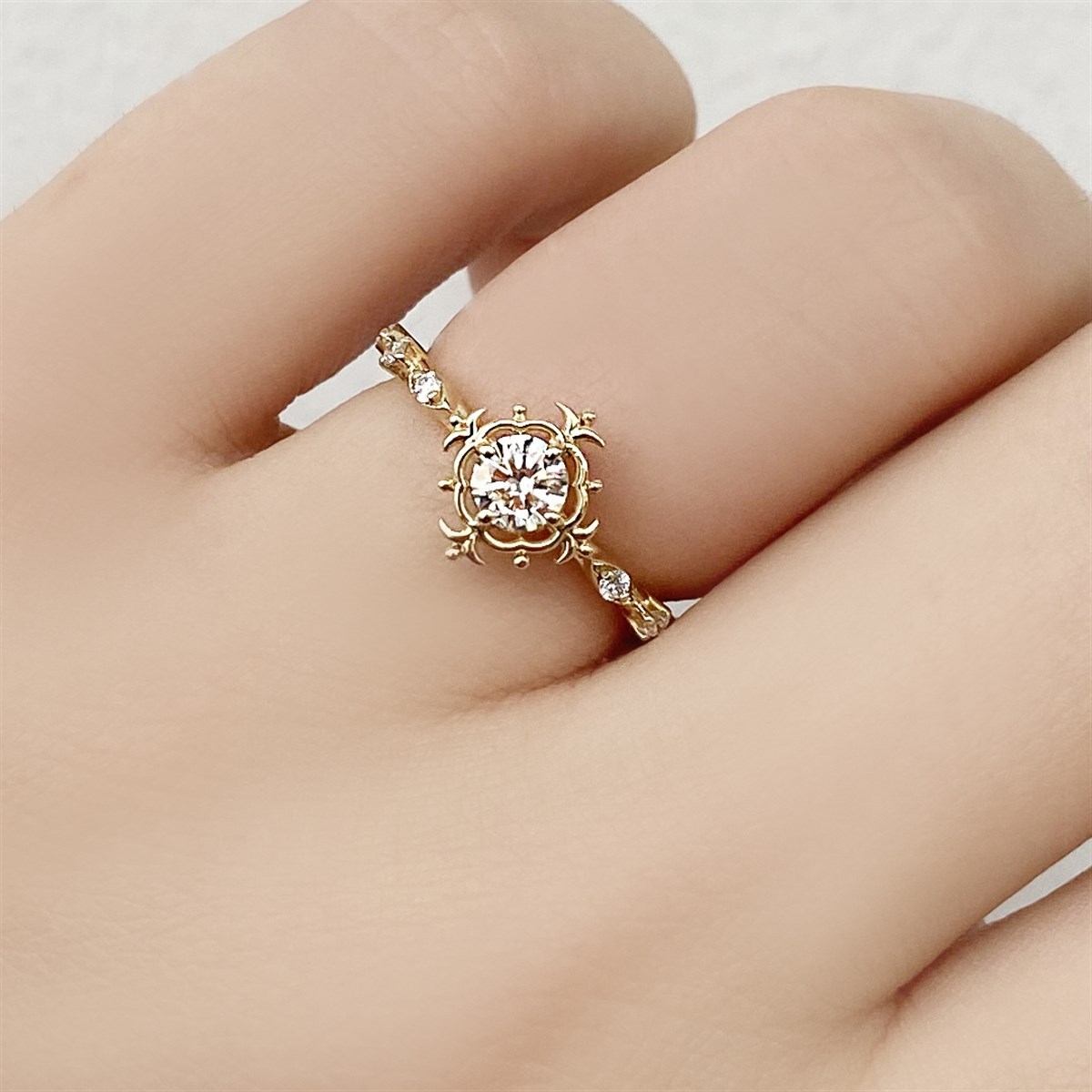 0.50 Karat HRD Sertifikalı Vintage Tasarım Pırlanta Yüzük F Renk