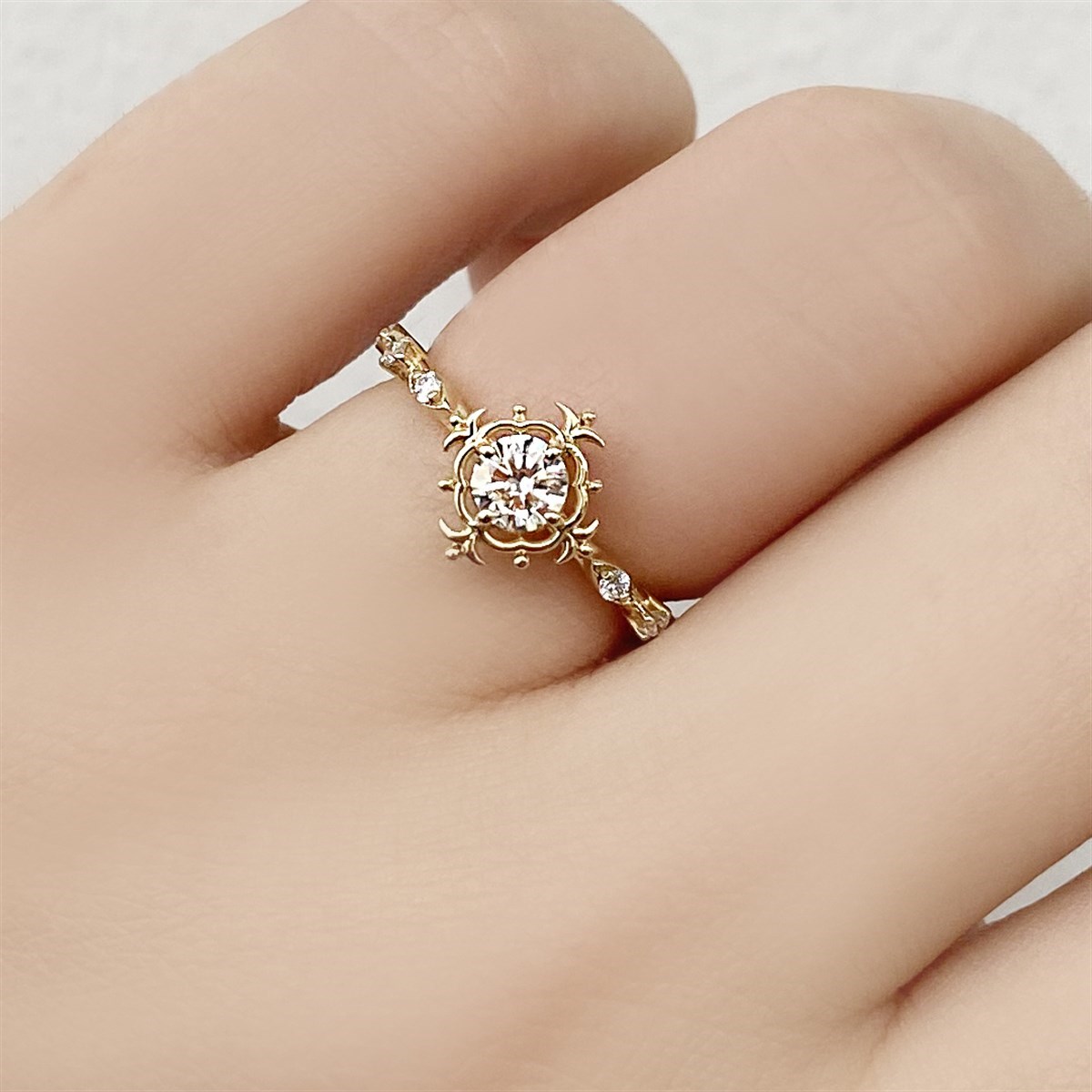 0.50 Karat HRD Sertifikalı Vintage Tasarım Pırlanta Yüzük E Renk