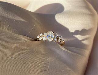 0.70 Karat Gia Sertifikalı Oval Tasarım Yüzük - Grape