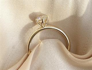 0.50 Karat GIA Sertifikalı Tasarım Yüzük - Lotus 