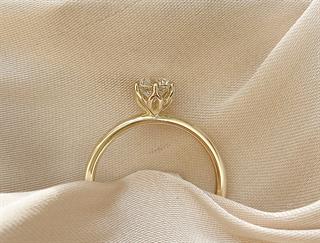 0.50 Karat GIA Sertifikalı Tasarım Yüzük - Lotus 