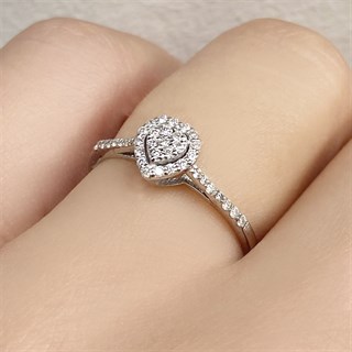 0.20 Karat Kalp Tasarımlı Pırlanta Yüzük 14K