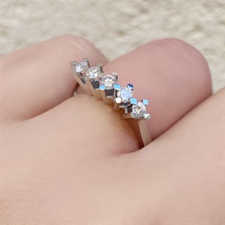 0.35 Karat Beştaş Pırlanta Yüzük F Renk