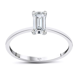 0.40 Karat Gia Sertifikalı Beyaz Pırlanta Emerald Yüzük D Renk