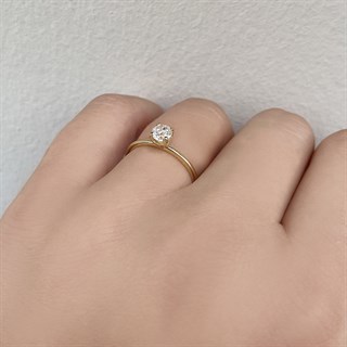 0.50 Karat Gia Sertifikalı Pırlanta Tektaş Rose Yüzük F Renk