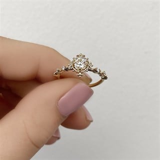 0.50 Karat Gia Sertifikalı Vintage Tasarım Pırlanta Yüzük F Renk