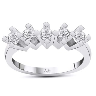 0.50 Karat Pırlanta Beştaş Yüzük F Renk