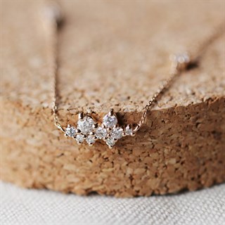 0.50 Karat Pırlanta Kolye