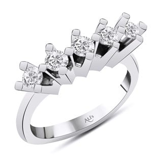 0.55 Karat Pırlanta Beştaş Yüzük D Renk