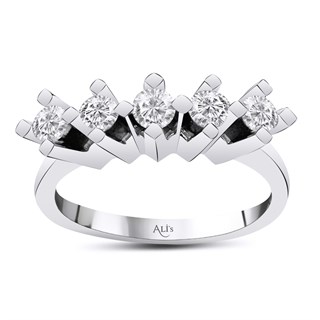 0.55 Karat Pırlanta Beştaş Yüzük F Renk