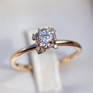 0.60 Karat Gia Sertifikalı Tasarım Yüzük - Lora