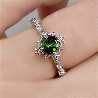 0.60 Karat Vintage Pırlanta Zümrüt Yüzük 