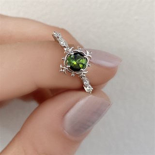 0.60 Karat Vintage Pırlanta Zümrüt Yüzük 