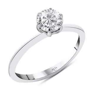 0.70 Karat Gia Sertifikalı Beyaz Altı Tırnak Pırlanta Yüzük D Renk