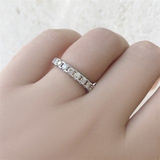 0.70 Karat Pırlanta Yarım Tur Yüzük 14K