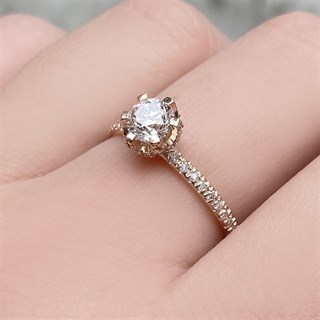 0.90 Karat Gia Sertifikalı Tasarım Pırlanta Yüzük F Renk