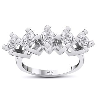 1.60 Karat Pırlanta Beştaş Yüzük E Renk