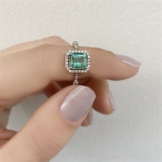 2.80 Karat Vintage Pırlanta Zümrüt Yüzük 