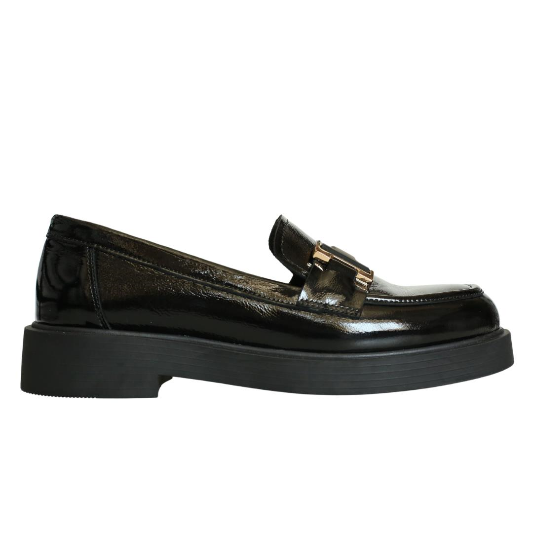 Siyah Rugan Kadın Tokalı Loafer