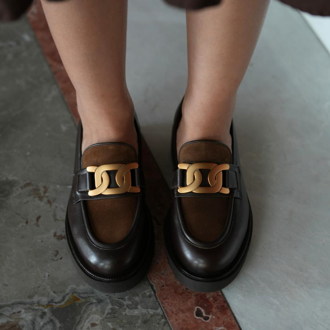 Kahve Deri Tokalı Kadın Loafer