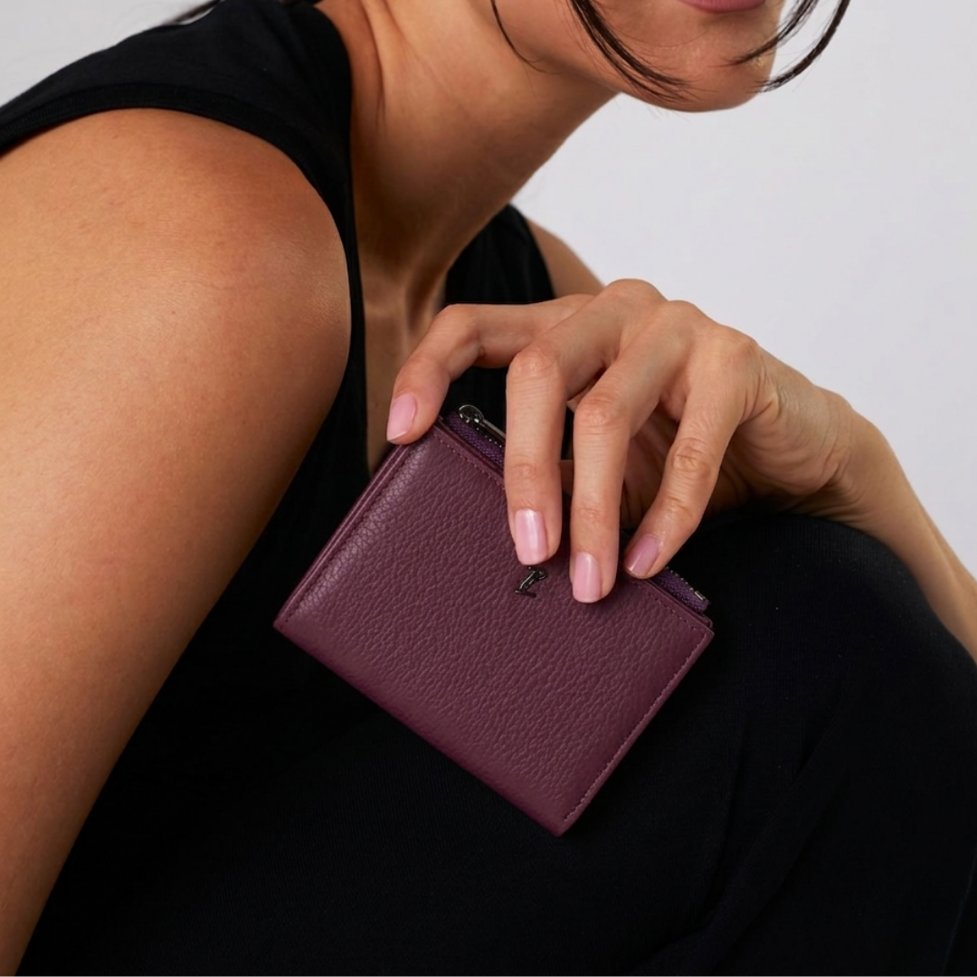 Mürdüm Deri Kadın Fermuarlı Cüzdan